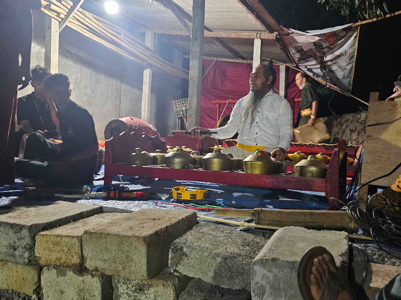 Gamelan dalam kegiatan Entas-entas